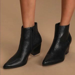 Lulus Spirit Black Snake Pointed Toe Ankle Booties